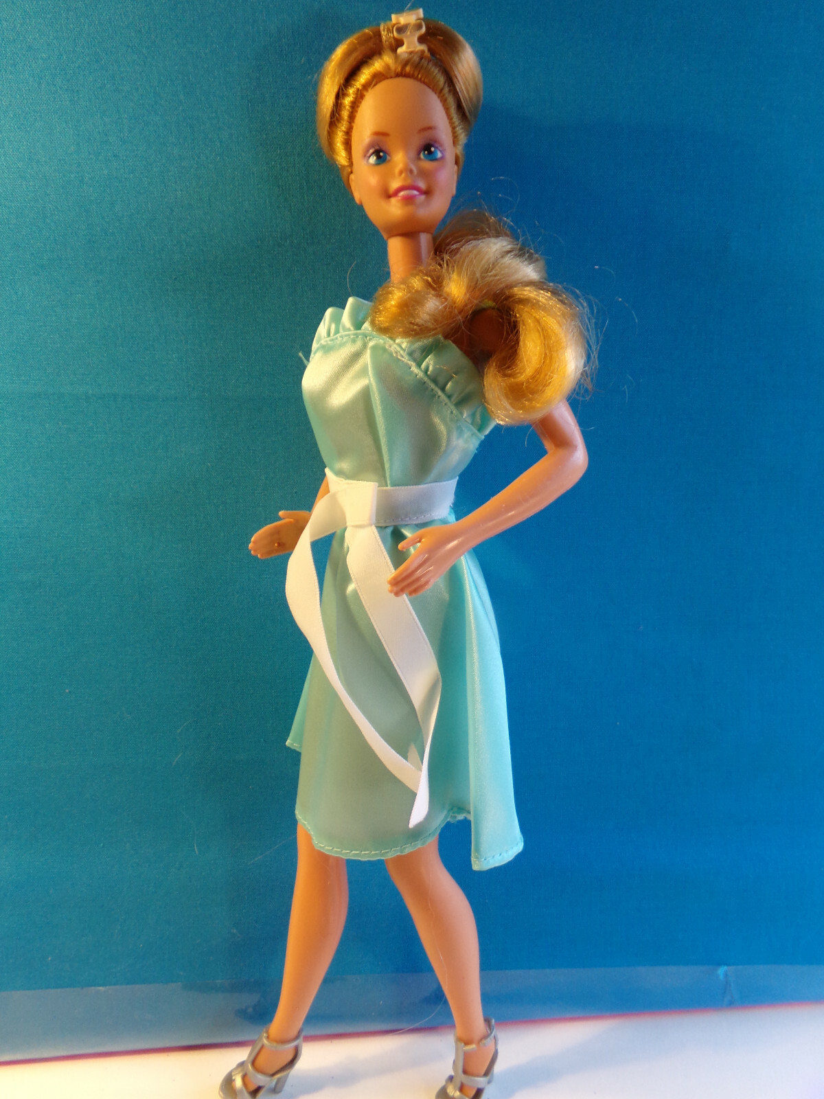 super hair barbie 1986