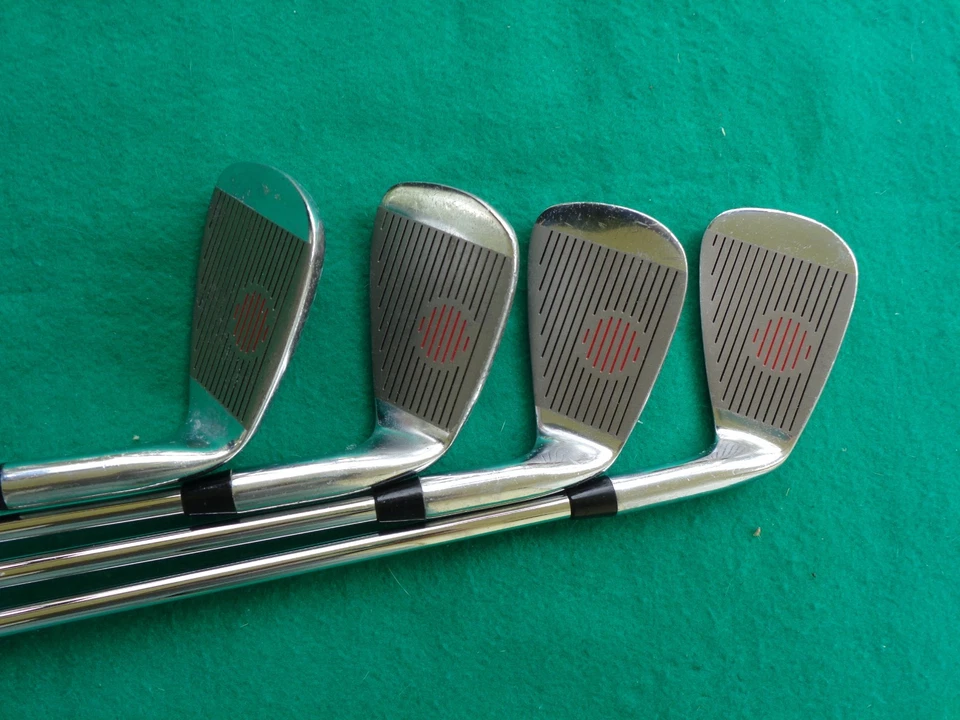 Juego de hierros para palos de golf LH Junior Jr Teen Wilson Pro Staff Extreme niños jóvenes niños Foto 3 de 4