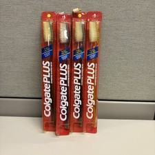 4 SEALED NOS Vintage Colgate Plus Toothbrush Diamond Shaped Compact Head Soft