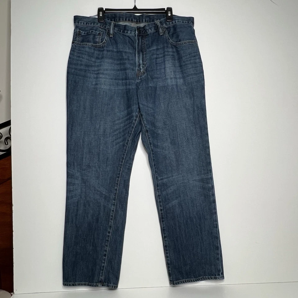 Gap Mens Straight Leg Vintage Wash Denim Blue Jeans - Size 40x32 - Image 2 of 4