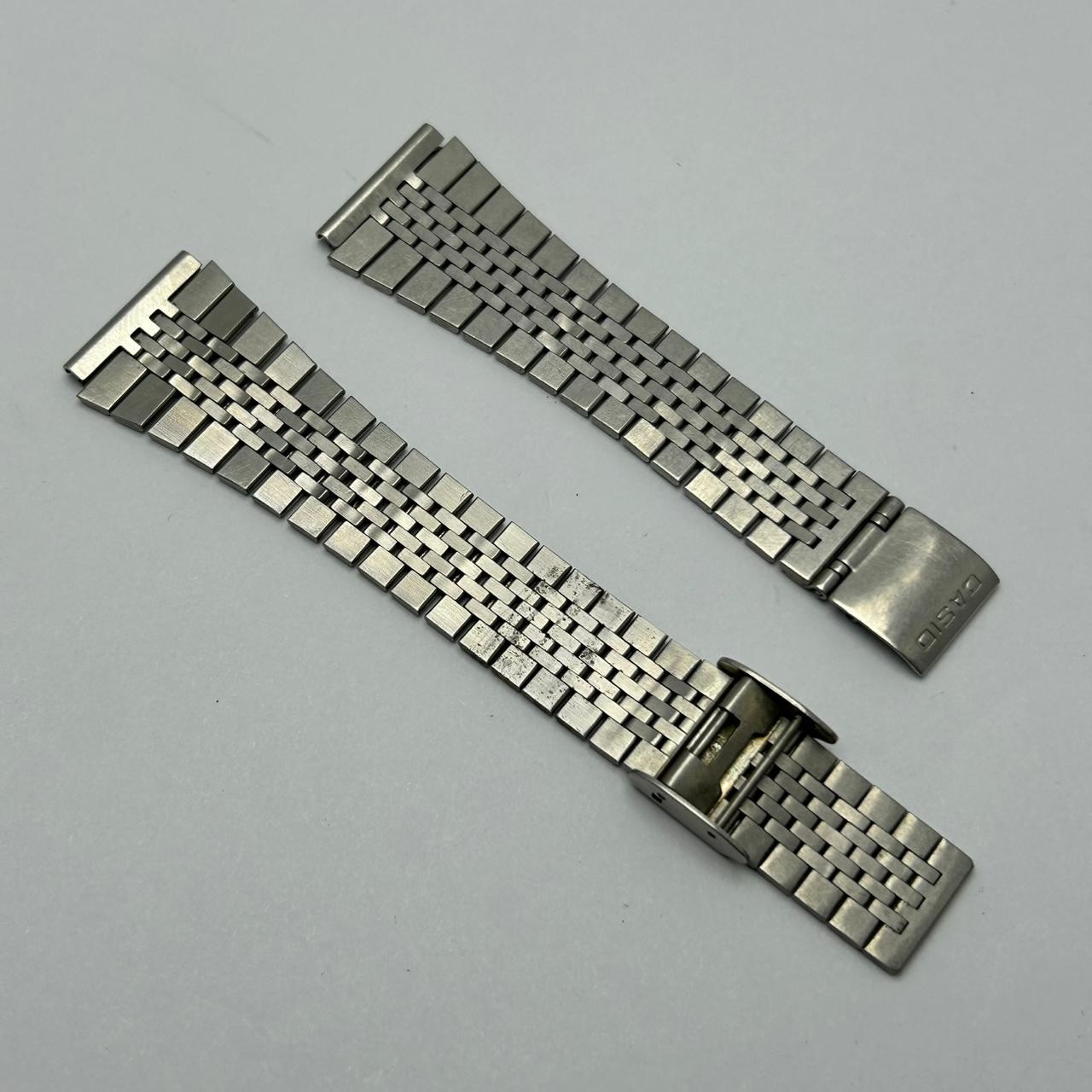 Casio Steel Bracelet B-517N CS-831 Watch Vintage Men’s 20 Stainless mm - VintageWatches.PK Casio Steel Bracelet B-517N CS-831 Watch Vintage Men’s 20 Stainless mm - vintagewatches.pk