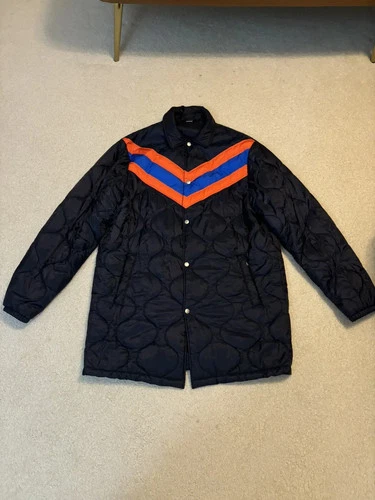 Gucci Men's GG Monogram Chevron Quilted Striped Puffer Jacket Blue - product listing photo