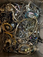 Bulk Estate Costume Jewelry Metals Broken 14 Pounds Vintage To Modern Mix
