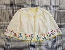 Vintage 60s 2 Button Pearl Snap Cape Embroidered Flowers Girls Size 5-8 One Size