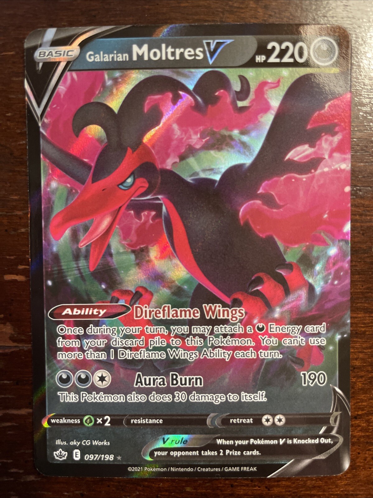 Galarian Moltres V 97/198 - Sword & Shield: Chilling Reign (NM)