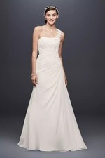 Davids Bridal Wedding Dress