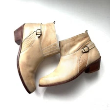Georgio Brutini Ankle Boots Women’s Size 10 D Beige Buckle 