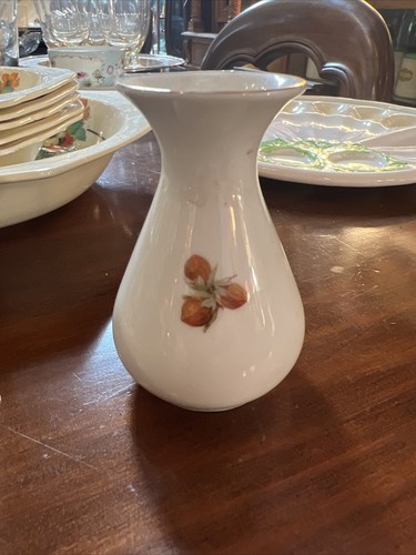 German Fursternberg Porcelain Fruit Vase - Picture 7 of 7