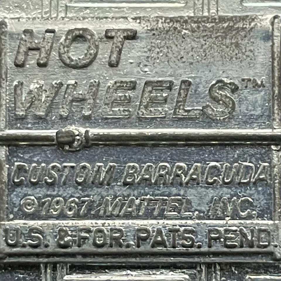 Mattel Hot Wheels 1967 Redline Diecast Barracuda personalizada Aqua Champagne EE. UU. Foto 2 de 4