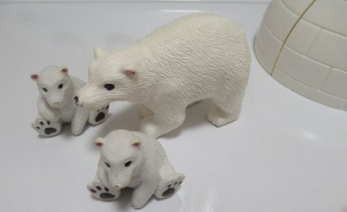 Artic polar explorer & penguins figurine Animal Planets retired toy preowned - Picture 3 of 5