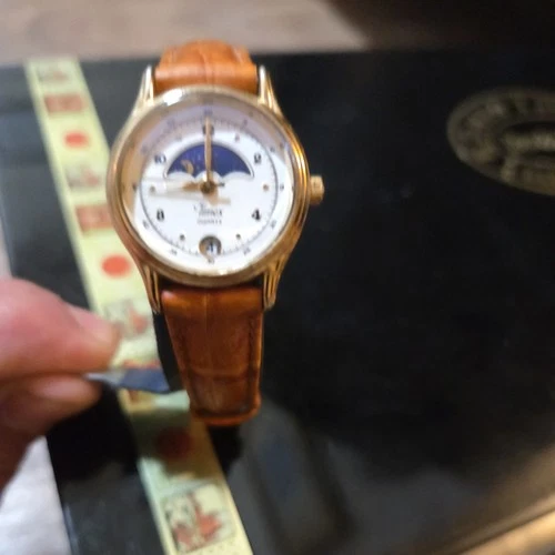 Vintage Timex Moon Phase Watch Women 24mm Gold Tone Date Leather New Battery