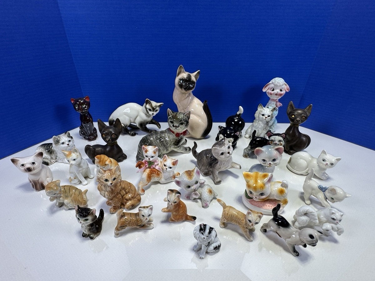 立体・オブジェ Winter journey - vintage cats ver.1 Collectable Lot of Vintage Cat Figurines ~Ceramic & Bone