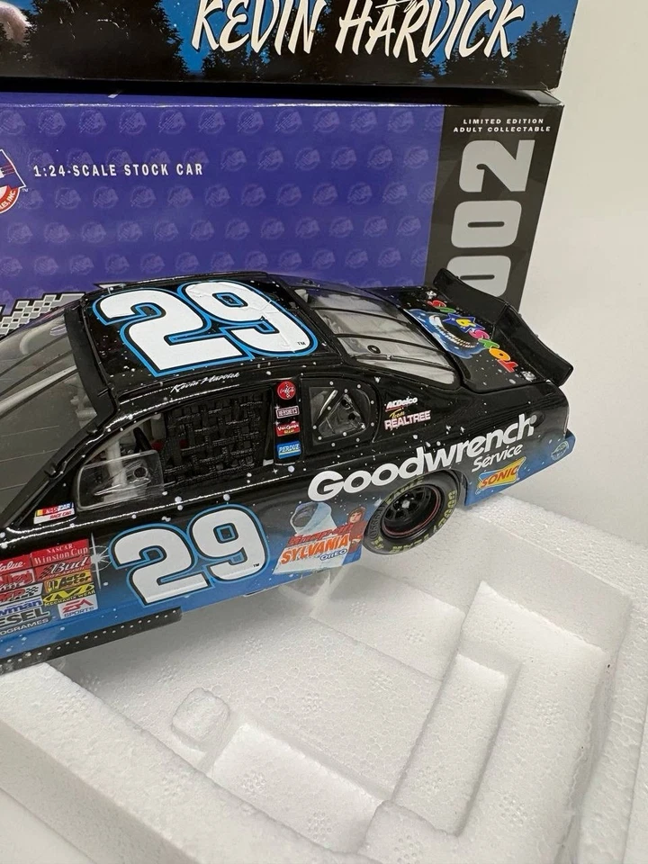 Kevin Harvick #29 GM Goodwrench E.T. 1/24 Chevy Monte Carlo 2002 Action NASCAR  - Image 3 of 4