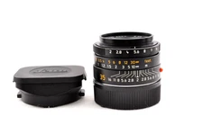Leica Summicron M35mm F/2 ASPH. Black #11879 e39 with Hood Near Mint