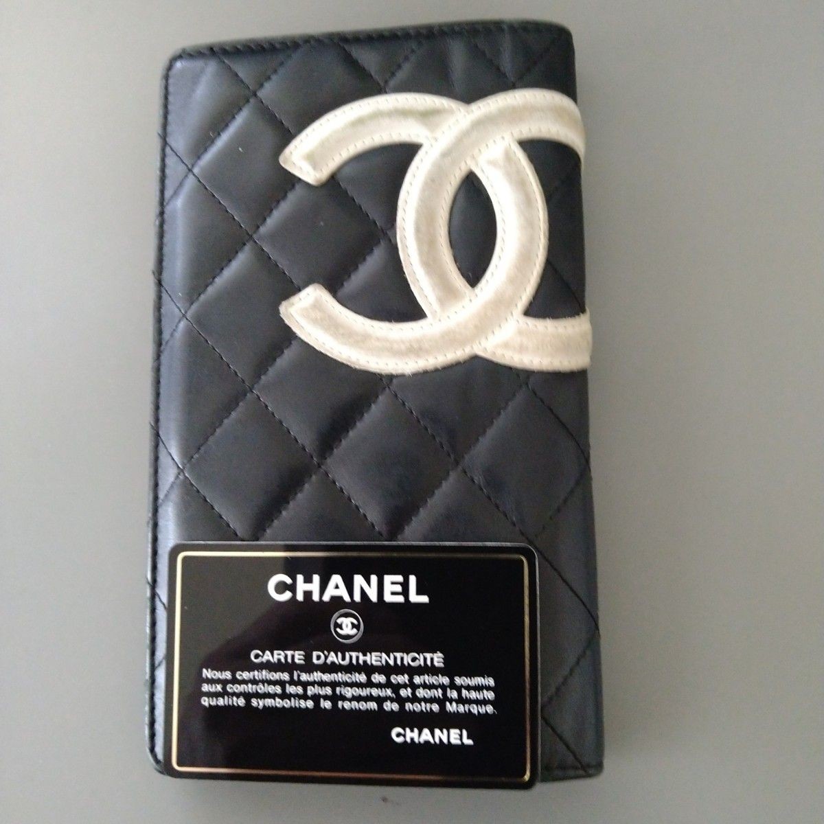 CHANEL Black Folded Long Wallet Pre-Owned QG379073