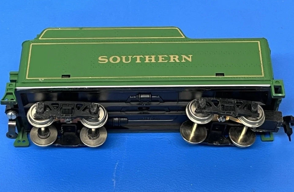 Model Power HO SOUTHERN RAILWAY 4-6-2 PACIFIC STEAM LOCO #6648 (ORIGINAL BOX) - Image 4 of 4