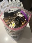 5 Lbs Of Vintage Costume Jewelry, Earrings, Necklaces, Bracelets, And More — photo 5