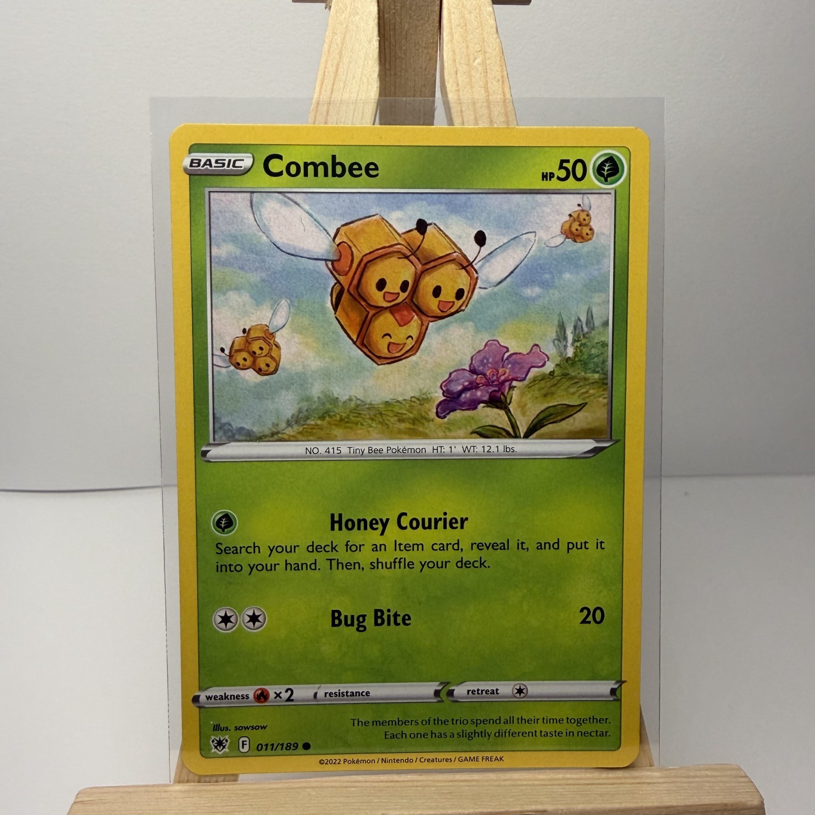 Combee 11/189 Astral Radiance Pokemon TCG