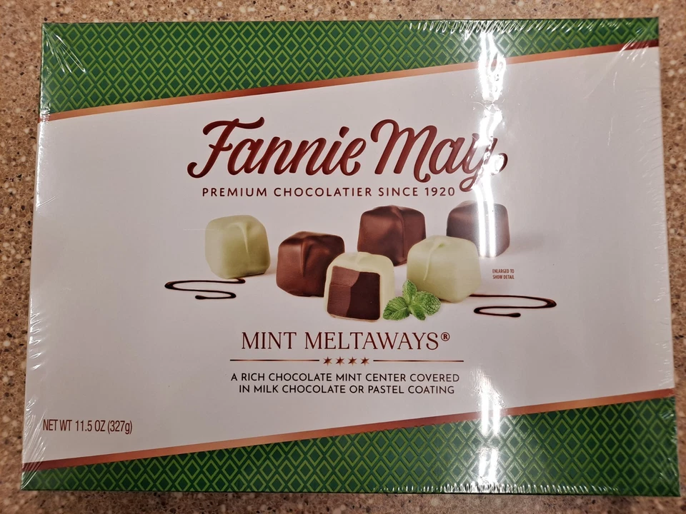 Fannie May Meltaways como nuevo 11,5 OZ. Caramelo de chocolate con leche como nuevo ¡Navidad 2025! Foto 3 de 4