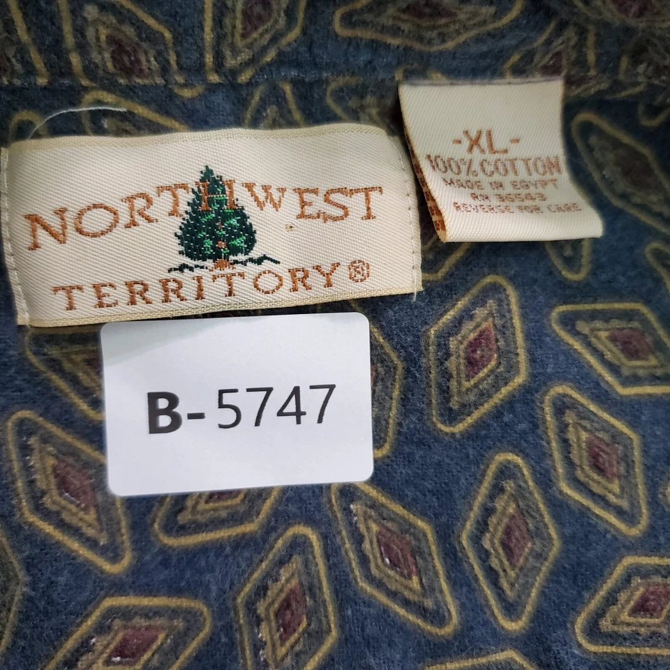 VINTAGE Northwest Territory Men Button Up Shirt XL Blue Geometric Pocket Collar - Image 2 of 4