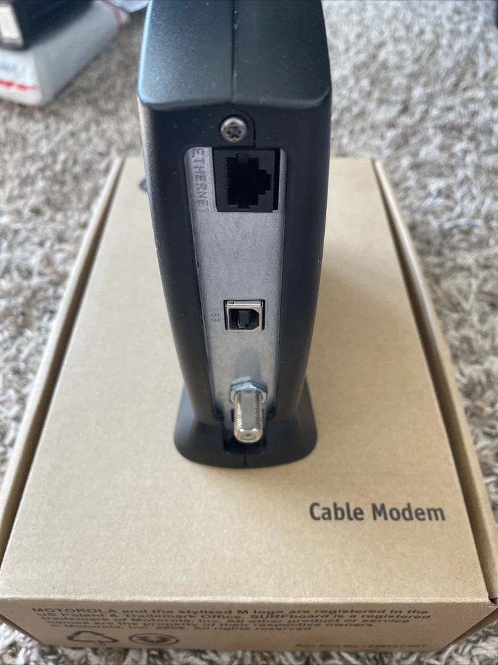 Motorola Surfboard SB5101U Cable Modem - Image 3 of 4