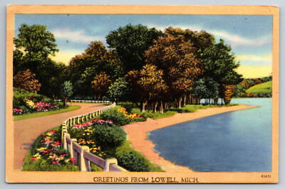 Vintage Postcard MI Lowell Greetings Nature Flowers Dirt Road -1903