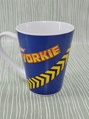 Nestle Yorkie Logo Becher Schokoladentasse Sammlerstück blau Vintage Weihnachten