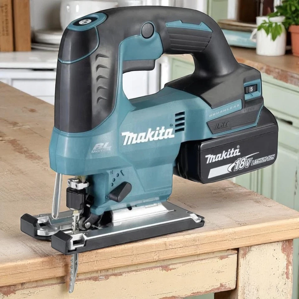 Cordless Jig Saw Makita DJV184Z Brushless Jigsaw Tool 18V Li-ion LXT NO BATTERY - Image 2 of 4