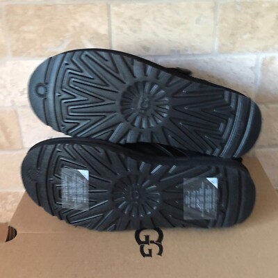 UGG NEUMEL SNAPBACK BLACK CHUKKA SUEDE ANKLE SHOES BOOTS  display picture 2