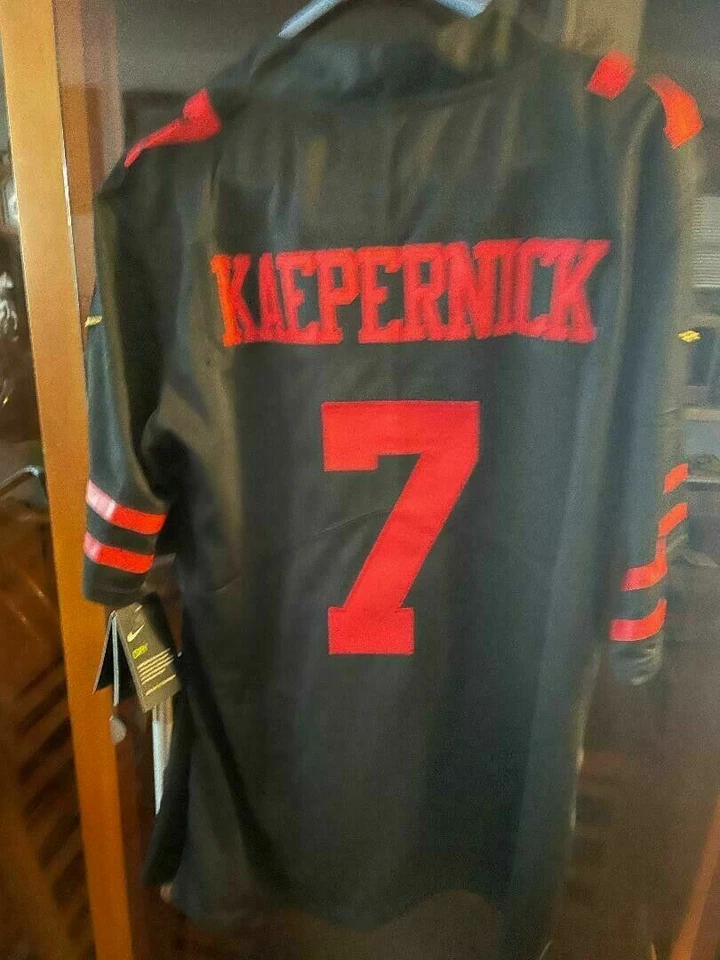 #7 Colin Kaepernick 旧金山 49 人队黑色/红色男式足球球衣 S = 真品 — 第 2/4 张图片