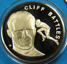 Cliff Battles Halfback, NFL Football Bronze Medal, Franklin Mint, 38mm, Lustrous