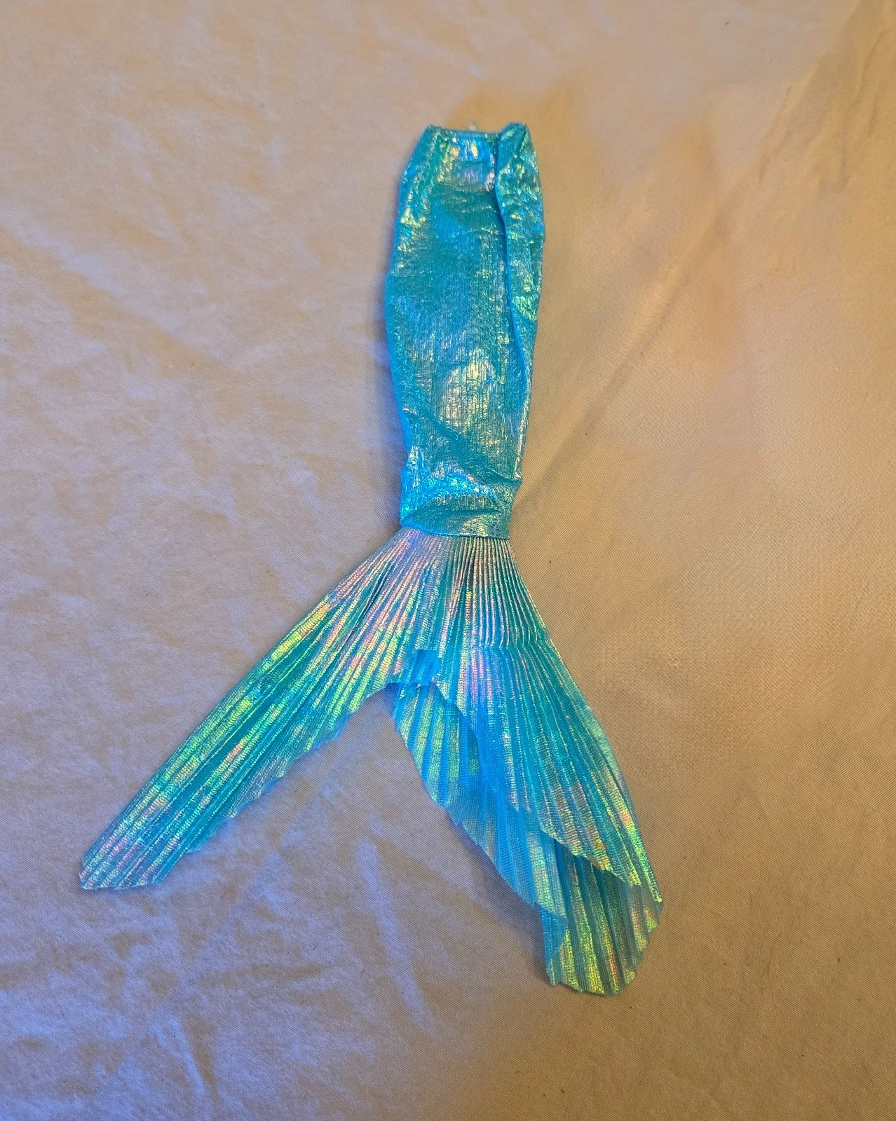 Barbie Mermaid Tail Magical Mermaid 1991 Blue Iridescent Fashion Doll Clothes