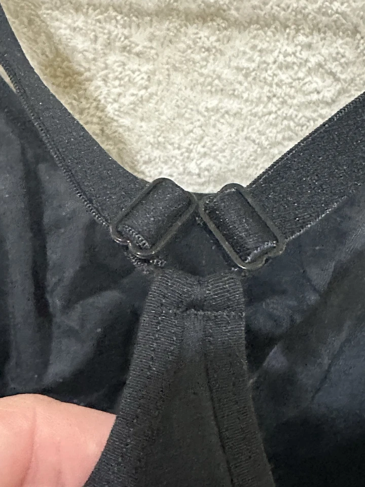 Sujetador deportivo de entrenamiento con correas ajustables sin mangas negro talla 36C AMORTIGUADOR Foto 4 de 4
