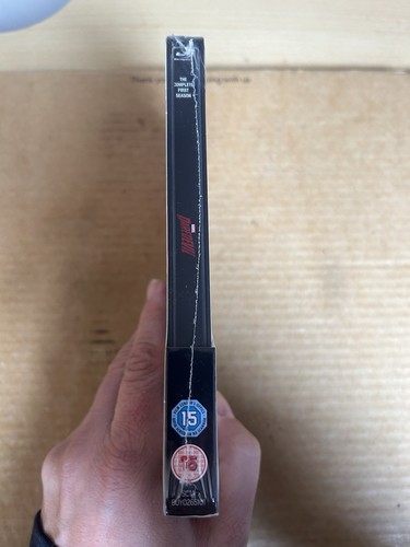 Marvel DAREDEVIL Season One Blu Ray Steelbook NEW & SEALED - Very Rare ! - Picture 3 of 4
