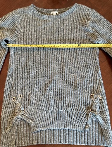 Tahiti girl Size 10 Sweater - Picture 3 of 3