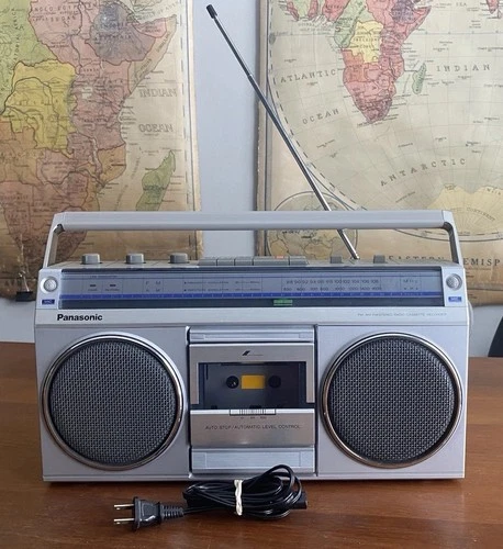 Vintage Working Panasonic RX-4940 Cassette Boombox