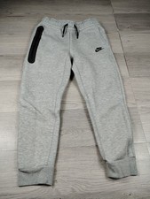 Nike Tech Fleece Joggers Youth M Gray Boys Pocket Cuffed Sportswear FD3287-063