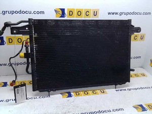 443819030 VERDAMPFER DER KLIMAANLAGE / 443819030 / 438443 FÜR AUDI 100 BERLINA