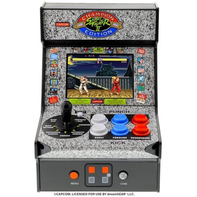 Officially Licensed Street Fighter II  Game//