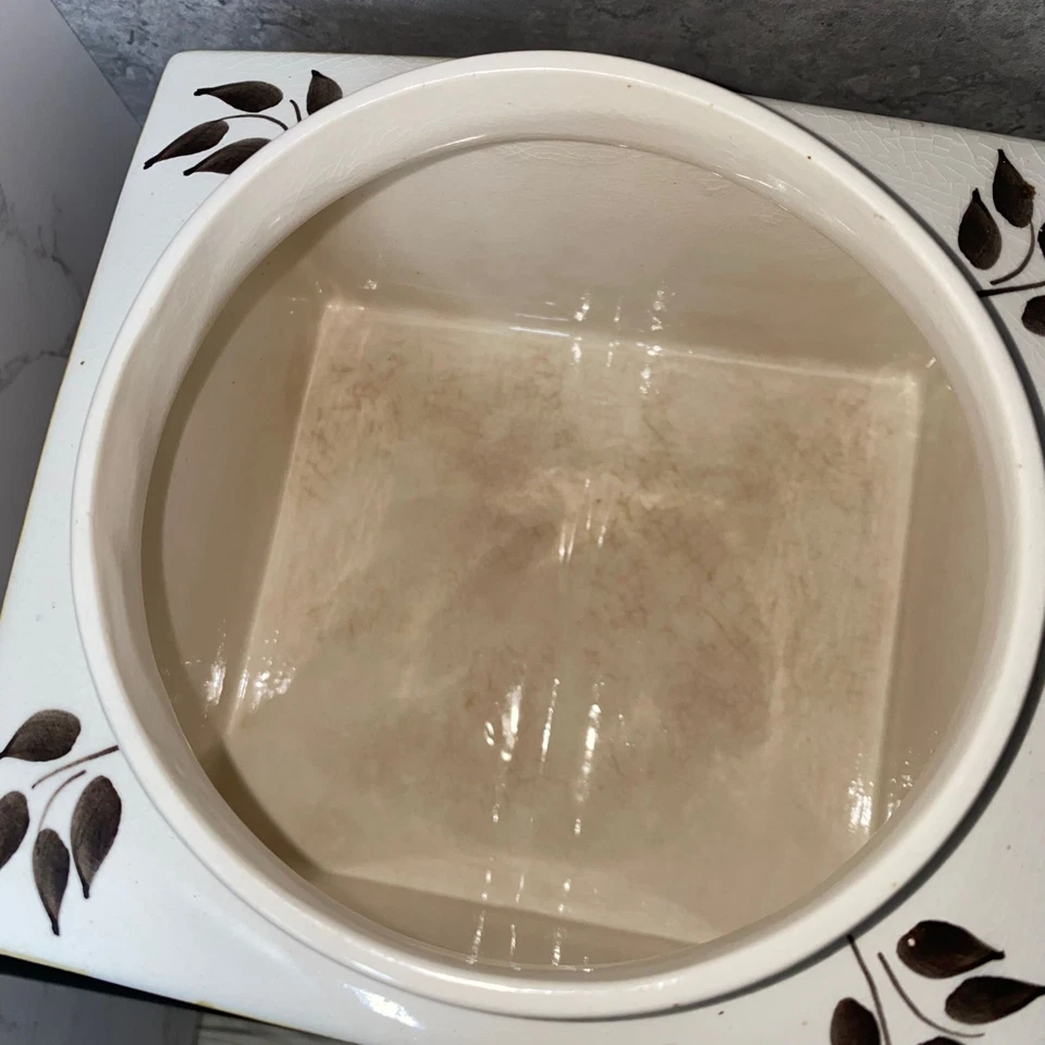 Vintage Denby Pottery Crispbread Storage Jar Stoneware Canister with Wooden Lid - Image 3 of 4