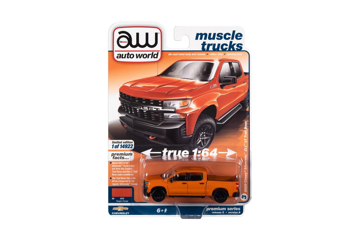 2020 20 Chevy Silverado Truck Waste Management 1:64 Scale 2020 20 Chevy Silverado Truck Waste Management 1:64 Scale