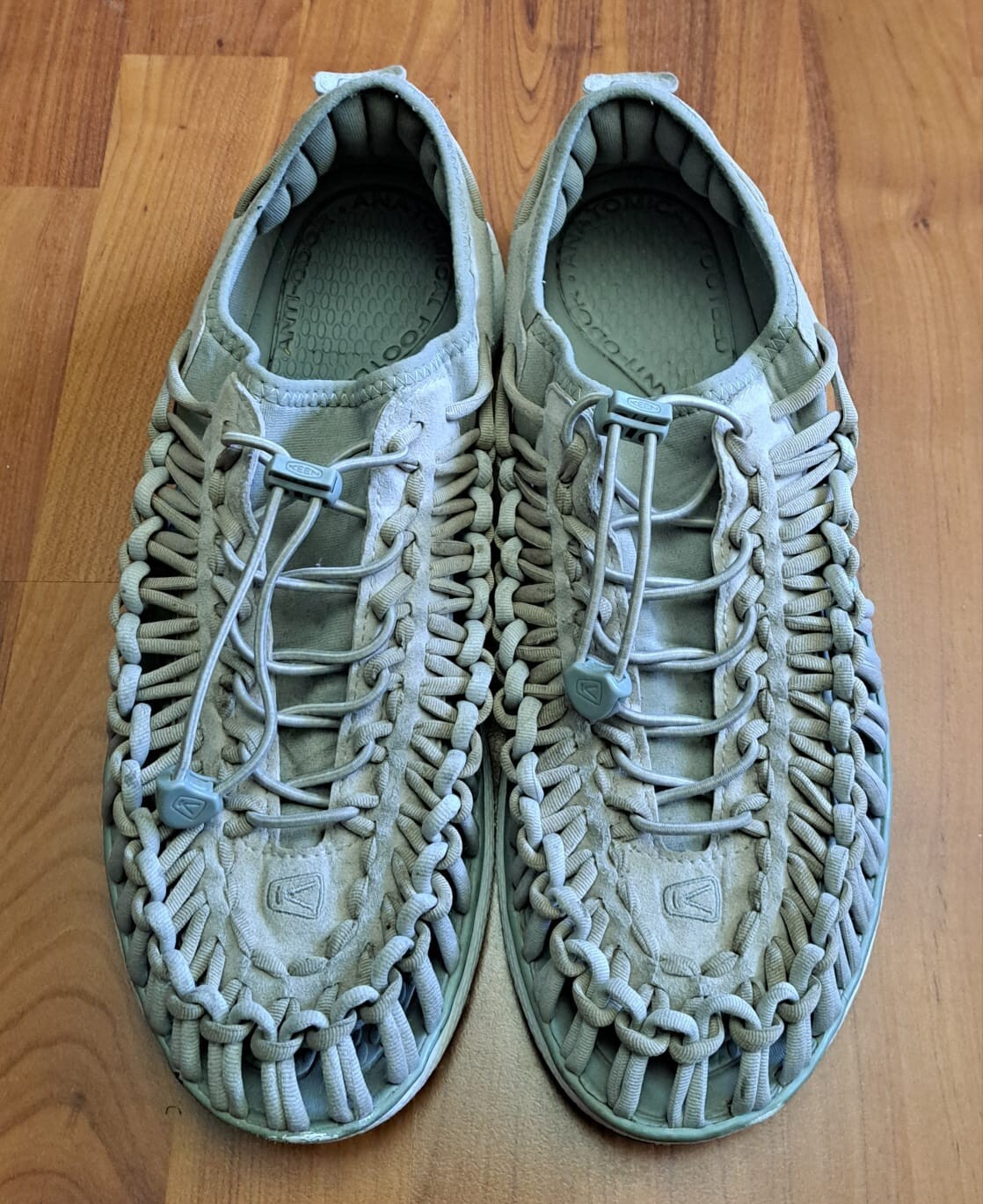 Scarpe casual da uomo grigie Keen taglia 44 sandali vulcanizzati