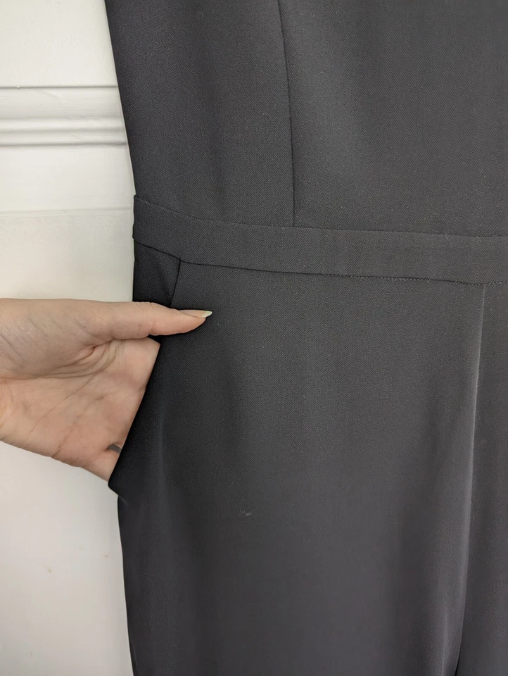 Esprit Jumpsuit Schwarz Kurzärmlig Gr. 36 S Mit Strasssteinen - Bild 3 von 4