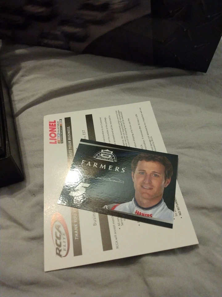 Kasey Kahne #5 Farmer's Insurance 2012 Impala Elite 1:24 Lionel 1 Of 400. (034) - Image 4 of 4