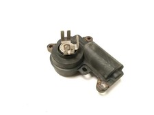 MERCEDES-BENZ C W205 Auspuffhalter A2139068601 2.00 Diesel 2018 32802367 MERCEDES-BENZ C W205 Auspuffhalter A2139068601 2.00 Diesel 2018 32802367