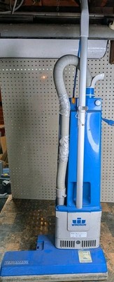 Windsor Versamatic VS 18  Commercial Corded Dual Motor - Tested - Worn Hose