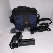 Canon Vixia HF R30 HD Camcorder 8GB with HDMI, 2 Batteries, Charger, Bag, Extras