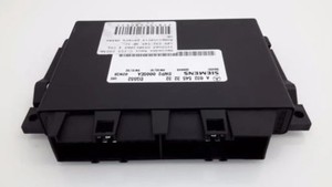 MERCEDES-BENZ C W203 Getriebesteuergerät A0325453232 2.10 Diesel 2003 35235281