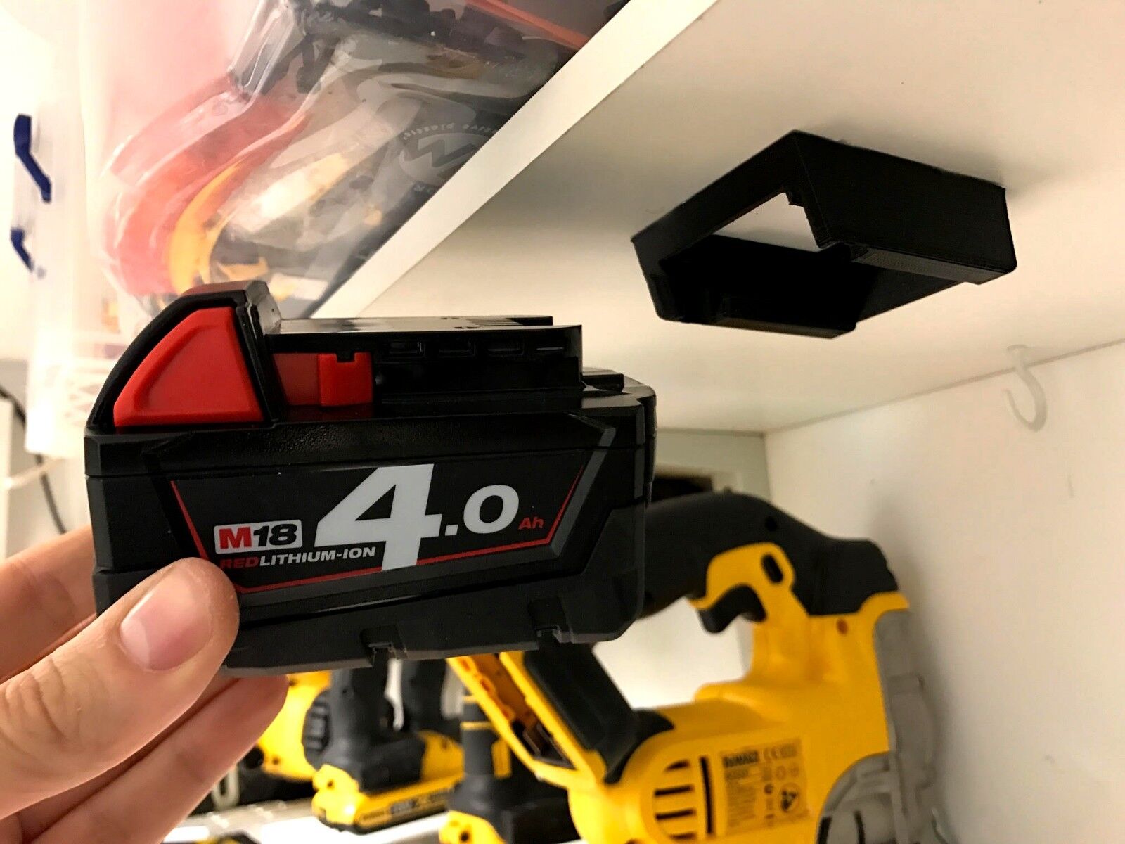 Picture 3 of 8