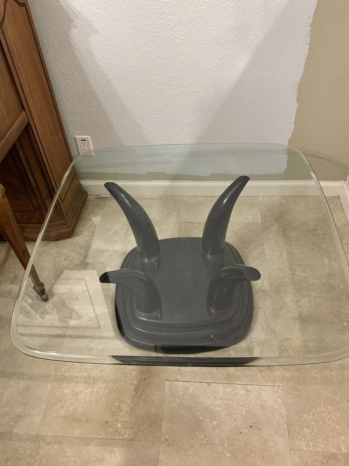 Mesa de centro Henredon “Tusk” Foto 3 de 4